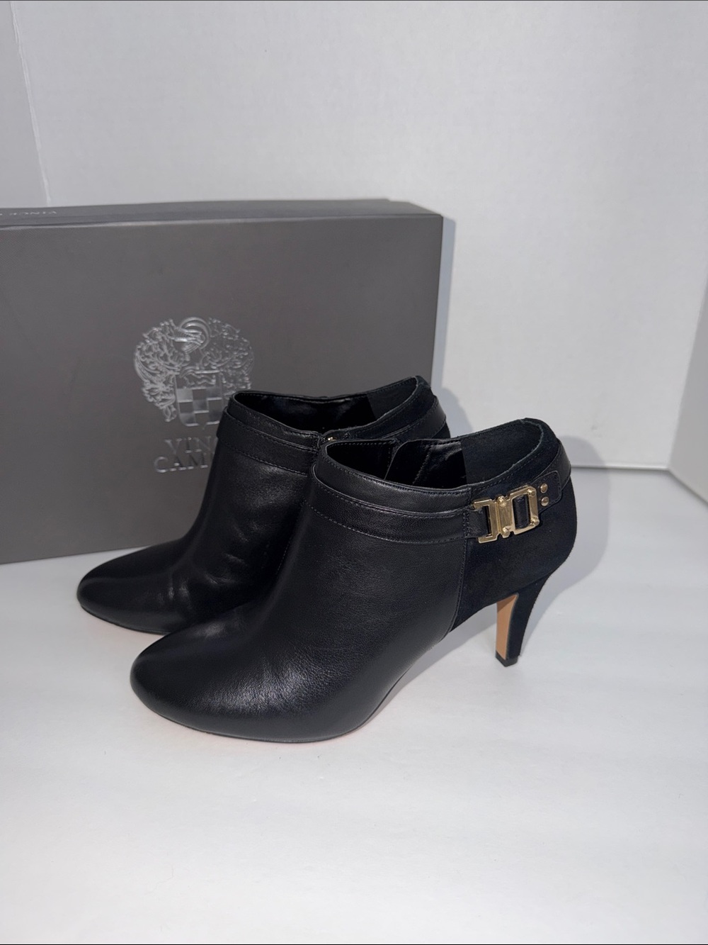 Vince Camuto Black Leather Ankle Booties with Gold Hardware-Sz 6/36 - Picture 3 of 9